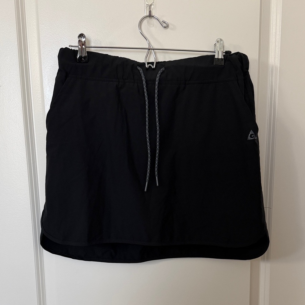 Black Dri-Fit Skorts - Picture 2 of 13